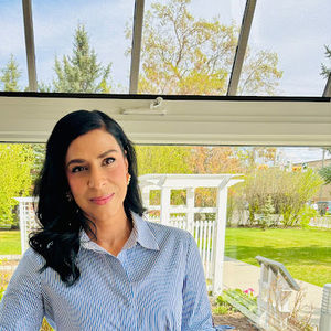 Meet your Posher, Sadia